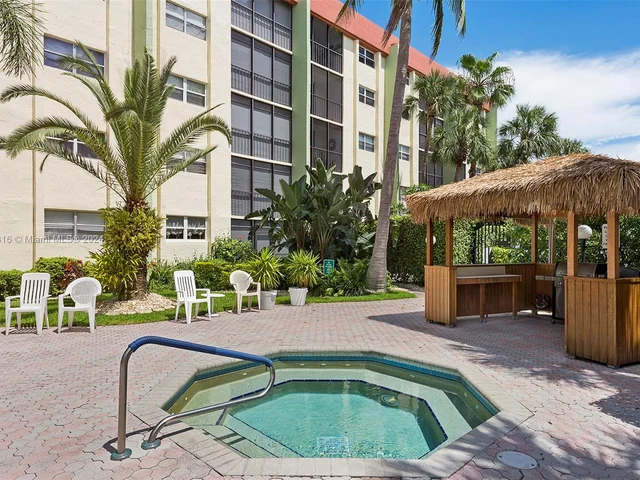 5300 NE 24TH TER # 432C, Fort Lauderdale FL 33308