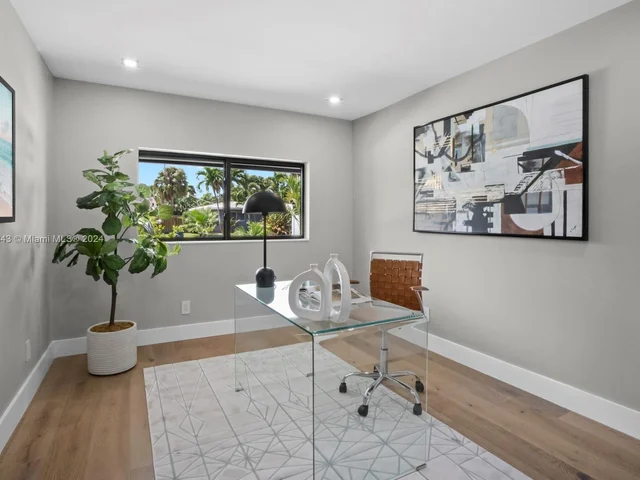 3330 NE 27th Ter, Lighthouse Point FL 33064