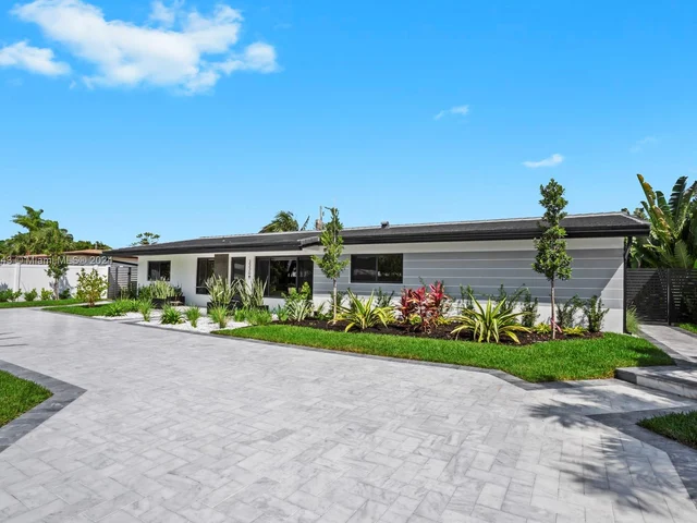 3330 NE 27th Ter, Lighthouse Point FL 33064