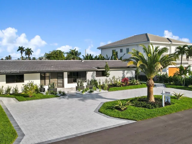 3330 NE 27th Ter, Lighthouse Point FL 33064