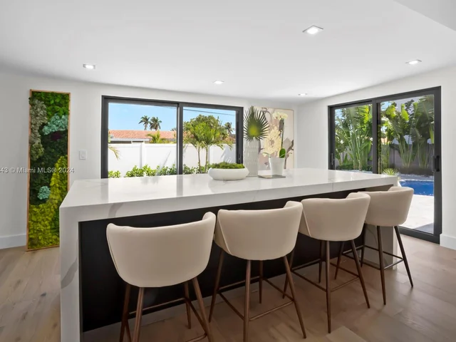 3330 NE 27th Ter, Lighthouse Point FL 33064