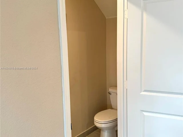 12898 SW 233rd Ter, Homestead FL 33032