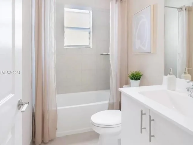 12898 SW 233rd Ter, Homestead FL 33032