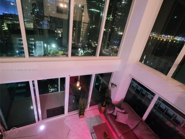 41 SE 5th St # 1201, Miami FL 33131