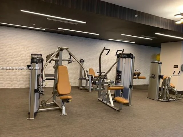 301 Altara Ave # 506, Coral Gables FL 33146