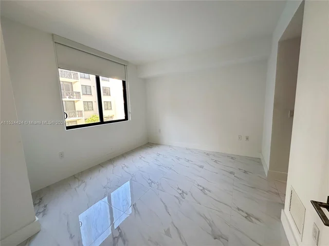 301 Altara Ave # 506, Coral Gables FL 33146