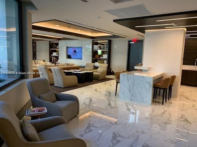 301 Altara Ave # 506, Coral Gables FL 33146