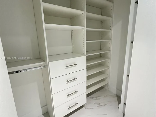 301 Altara Ave # 506, Coral Gables FL 33146