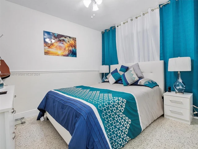 3061 NW 87th Ter, Miami FL 33147