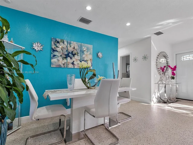 3061 NW 87th Ter, Miami FL 33147