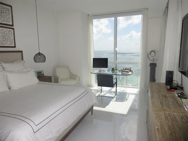 18101 Collins Ave # 3406, Sunny Isles Beach FL 33160