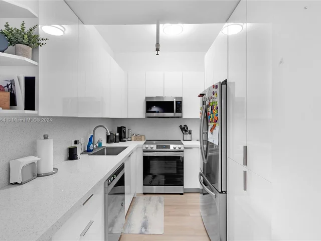 20505 E Country Club Dr # 132, Aventura FL 33180