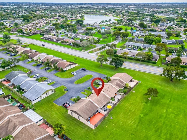 12326 SW 111th S Canal St Rd # 12326, Miami FL 33186