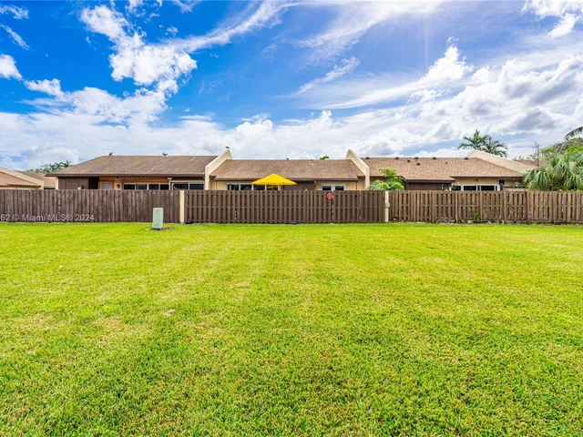 12326 SW 111th S Canal St Rd # 12326, Miami FL 33186