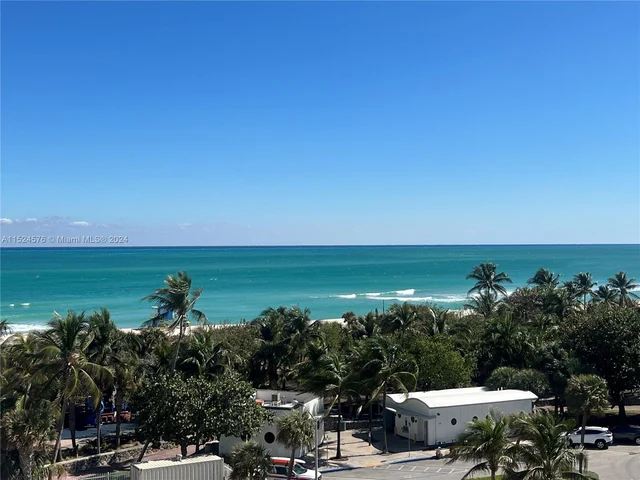 5313 Collins Ave # 704, Miami Beach FL 33140
