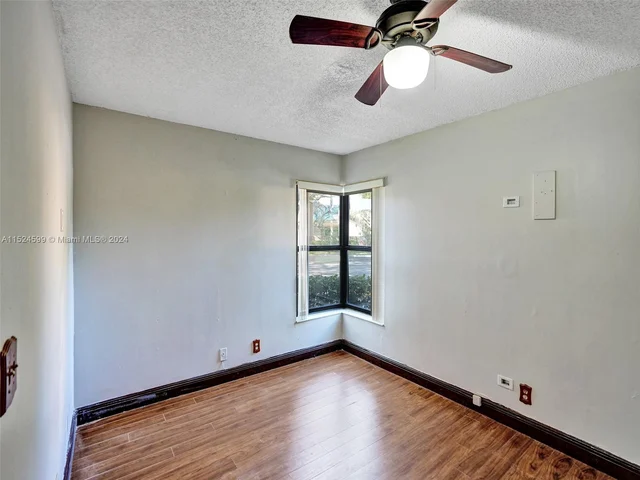 3897 Cocoplum Cir # 3512, Coconut Creek FL 33063