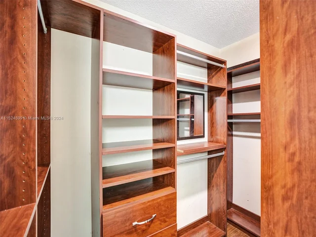 3897 Cocoplum Cir # 3512, Coconut Creek FL 33063