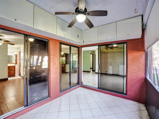 3897 Cocoplum Cir # 3512, Coconut Creek FL 33063