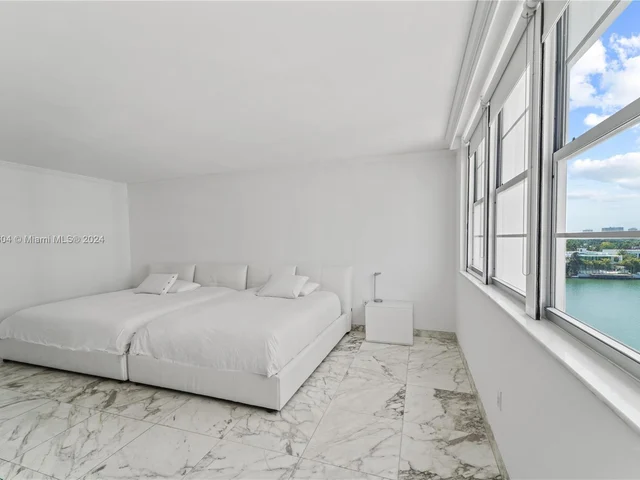 5640 Collins Ave # 7B, Miami Beach FL 33140