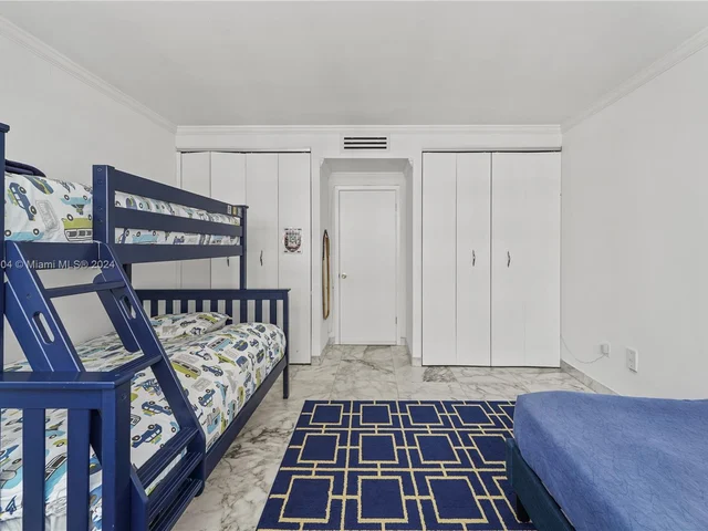 5640 Collins Ave # 7B, Miami Beach FL 33140