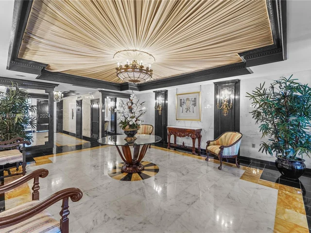 5640 Collins Ave # 7B, Miami Beach FL 33140