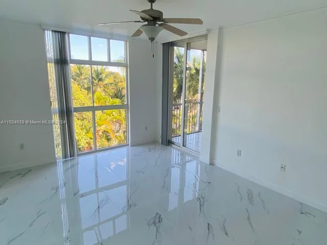 9805 NW 52nd St # 414, Doral FL 33178