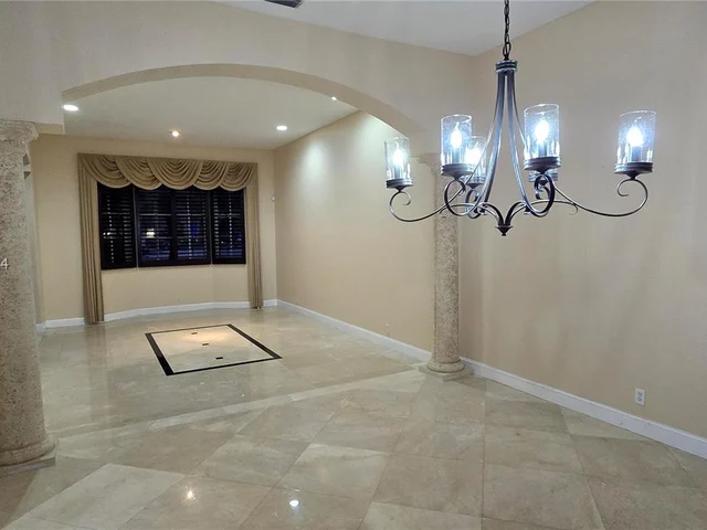 17734 SW 12th St, Pembroke Pines FL 33029