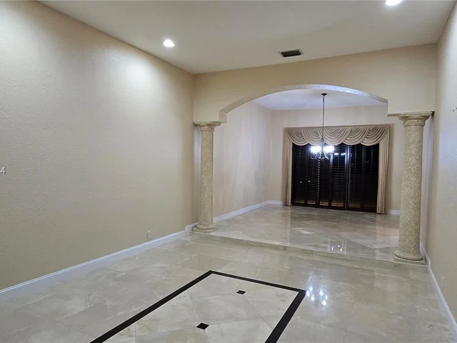 17734 SW 12th St, Pembroke Pines FL 33029