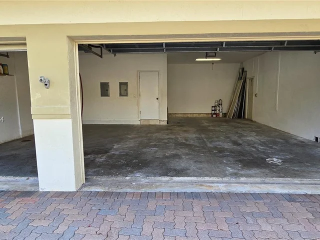 17734 SW 12th St, Pembroke Pines FL 33029