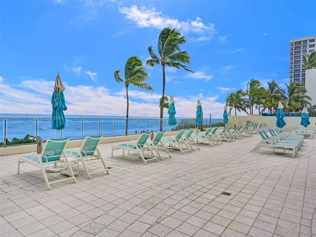 2501 S Ocean Dr # 307, Hollywood FL 33019