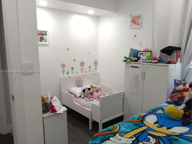 801 W Beckley Sq, Davie FL 33325