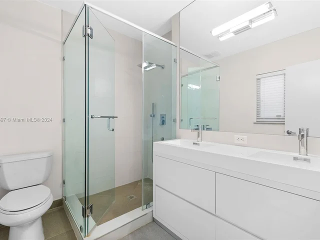 1310 Cleveland Rd, Miami Beach FL 33141