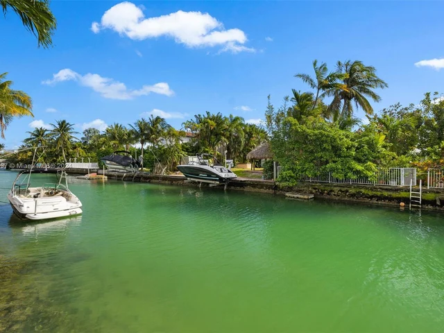 1310 Cleveland Rd, Miami Beach FL 33141