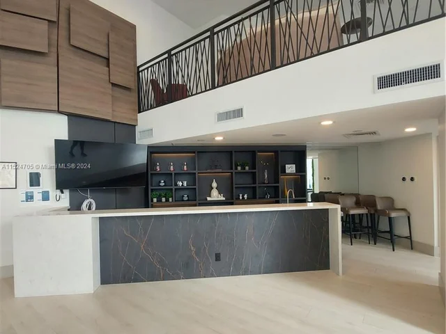 1000 Island Blvd # 508, Aventura FL 33160