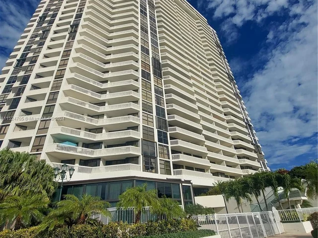 1000 Island Blvd # 508, Aventura FL 33160