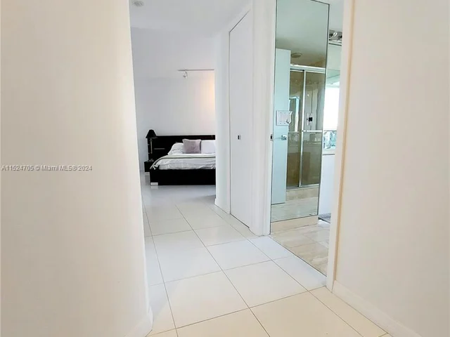 1000 Island Blvd # 508, Aventura FL 33160