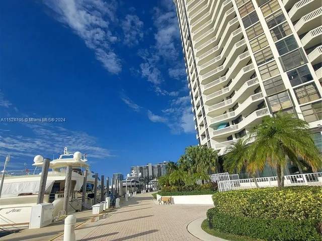 1000 Island Blvd # 508, Aventura FL 33160