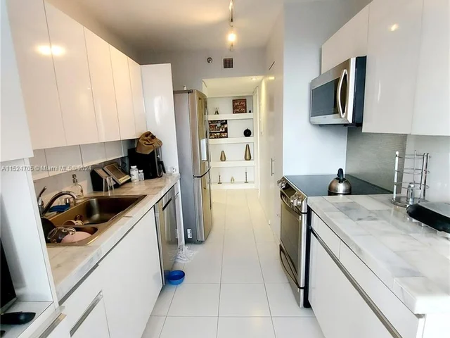 1000 Island Blvd # 508, Aventura FL 33160