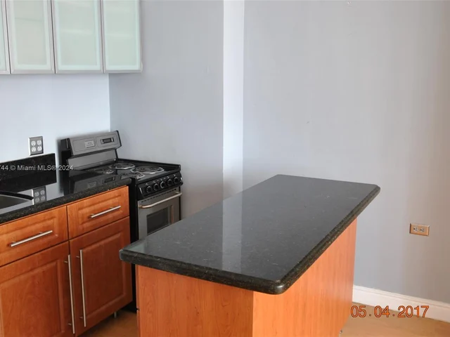 1250 West Ave # 11P, Miami Beach FL 33139