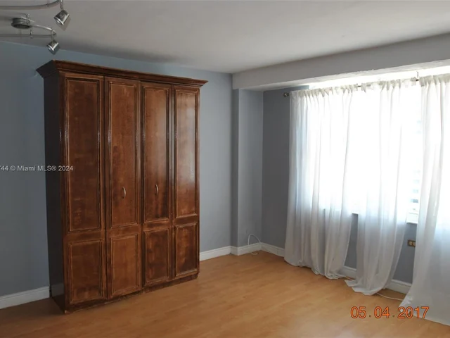 1250 West Ave # 11P, Miami Beach FL 33139