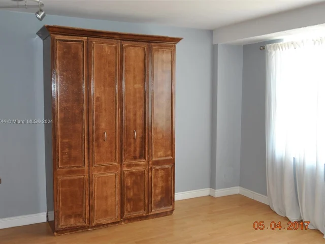 1250 West Ave # 11P, Miami Beach FL 33139