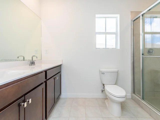 839 SE 17th Ct, Homestead FL 33034