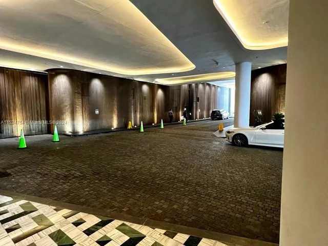 801 S Miami Ave # 3709, Miami FL 33130