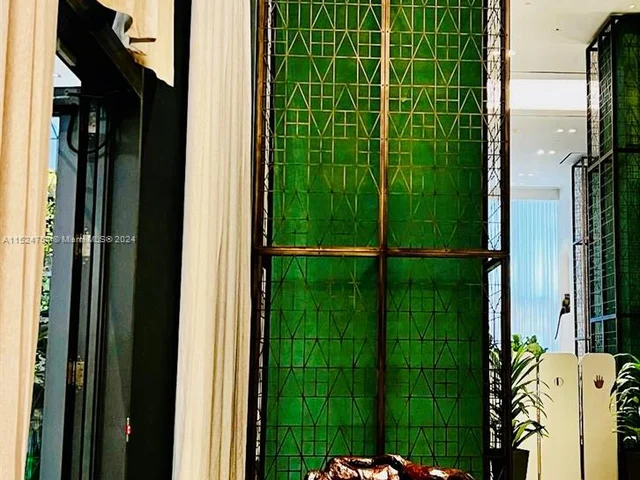 801 S Miami Ave # 3709, Miami FL 33130