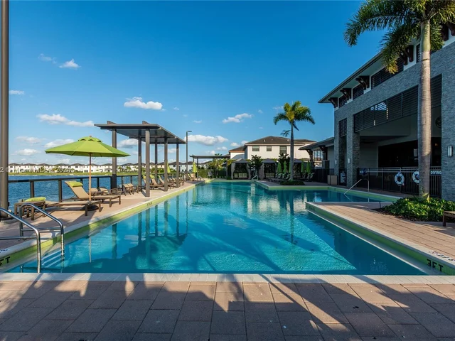 8836 NW 161st Ter, Miami Lakes FL 33018