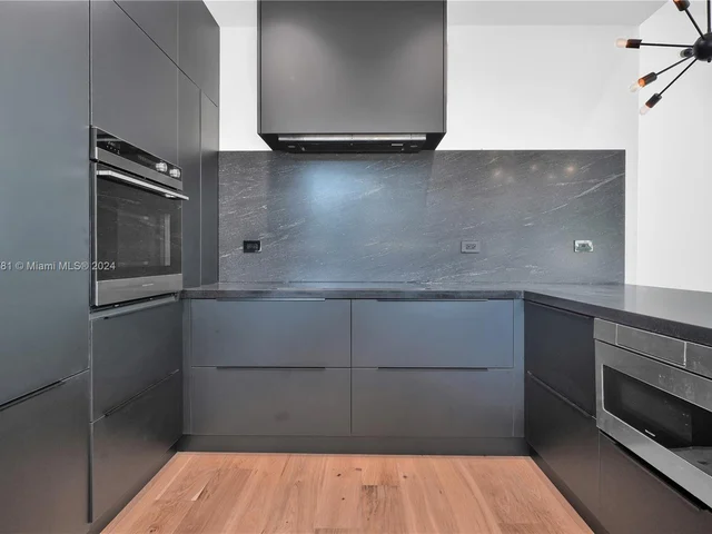 269 NW 45th St, Miami FL 33127