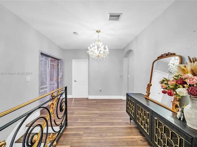 15602 SW 161st St, Miami FL 33187