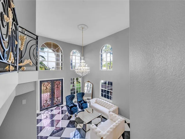 15602 SW 161st St, Miami FL 33187