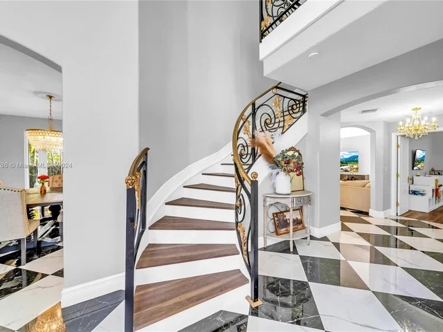 15602 SW 161st St, Miami FL 33187