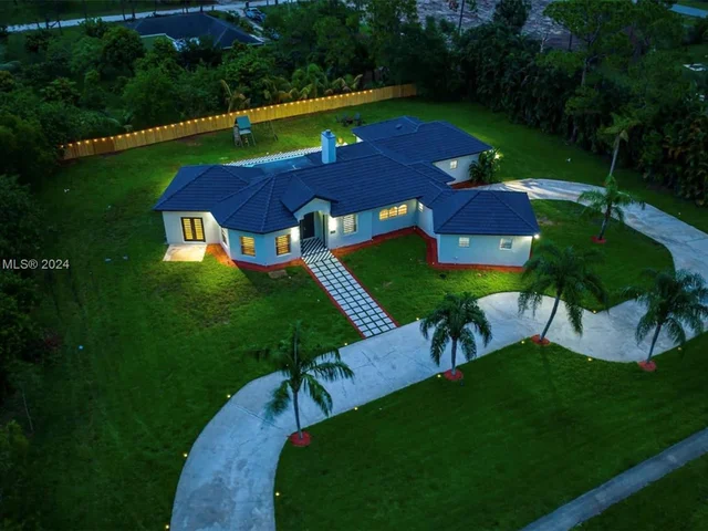 13551 Temple Blvd, West Palm Beach FL 33412